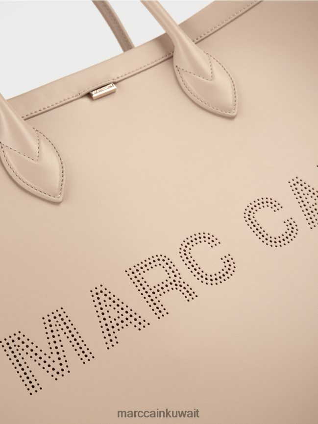 Marc Cain حقيبة يد 2 في 1 مع حروف الشعار LVN0D61531 ملحق الرمال العميقة