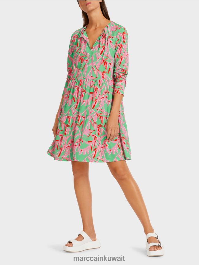 Marc Cain فستان منتفض مع تفاصيل مطوية LVN0D6107 ملابس اليشم مشرق