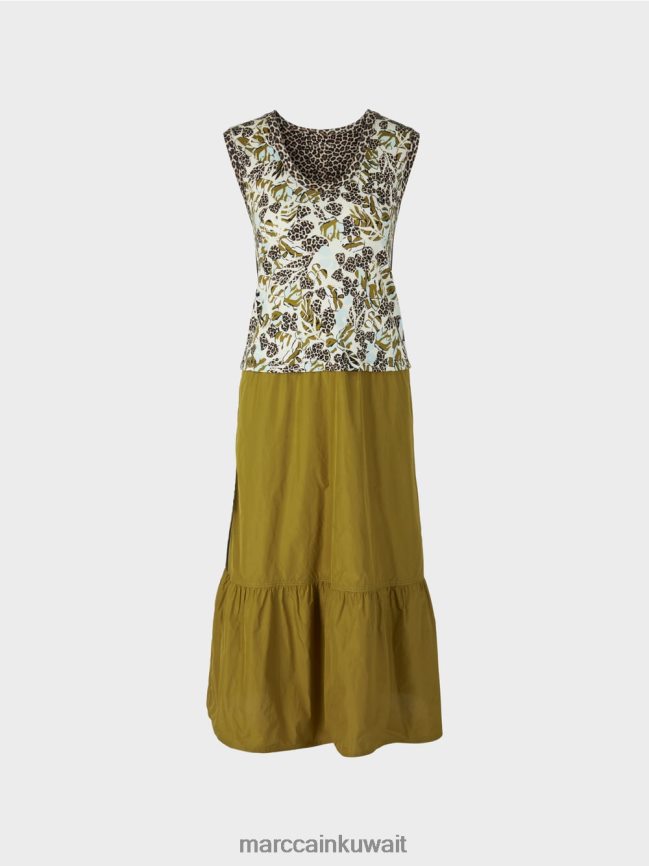 Marc Cain فستان متدرج مع مزيج من الأناقة والمواد LVN0D6113 ملابس كوة ناعمة