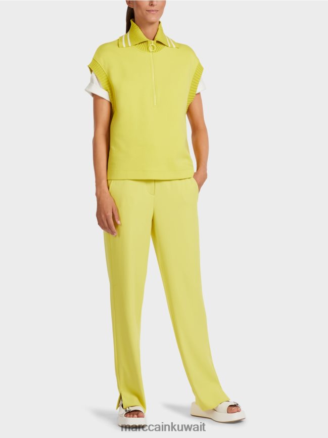 Marc Cain بلوزة بدون أكمام مع ياقة مضلعة LVN0D61226 ملابس الكبريت الأخضر