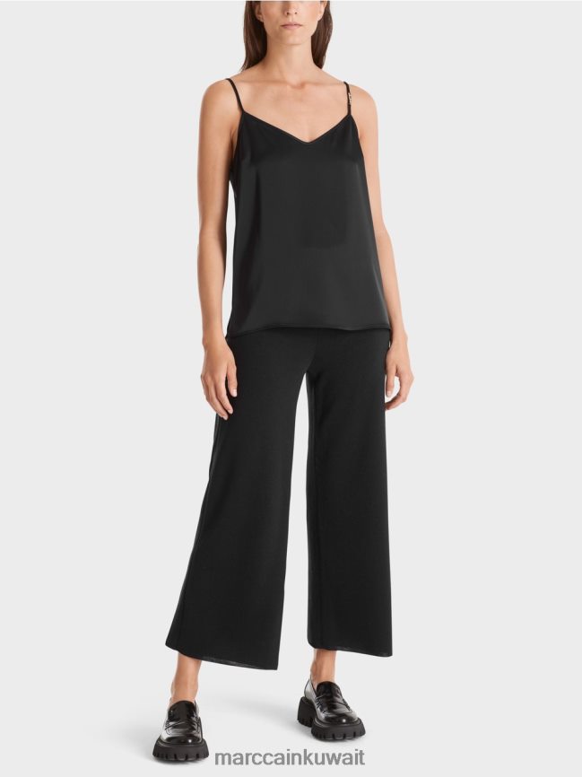 Marc Cain أعلى مع سلسلة نحيلة LVN0D61248 ملابس أسود