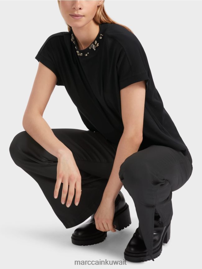 Marc Cain تي شيرت مع طوق مطرز LVN0D61251 ملابس أسود