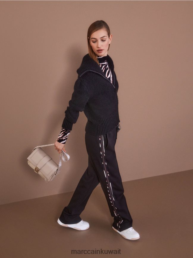 Marc Cain قميص طويل الأكمام بتصميم ليو LVN0D61267 ملابس كامباري