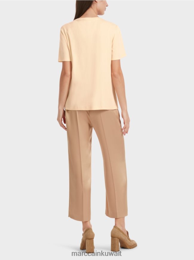 Marc Cain تي شيرت مع الترتر LVN0D61276 ملابس كريم غامق