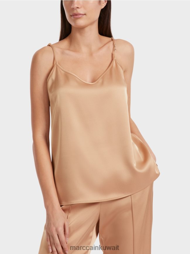 Marc Cain أعلى مع سلسلة نحيلة LVN0D61290 ملابس الحلوى الساطعة