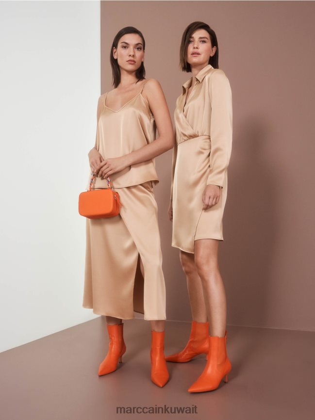 Marc Cain أعلى مع سلسلة نحيلة LVN0D61290 ملابس الحلوى الساطعة