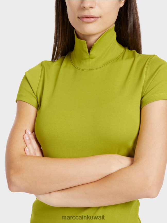 Marc Cain تي شيرت برقبة عالية LVN0D61331 ملابس زيتون أخضر ساطع