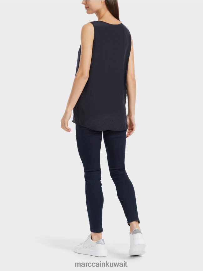 Marc Cain قمة خفيفة الوزن بلا أكمام LVN0D61343 ملابس منتصف الليل الأزرق