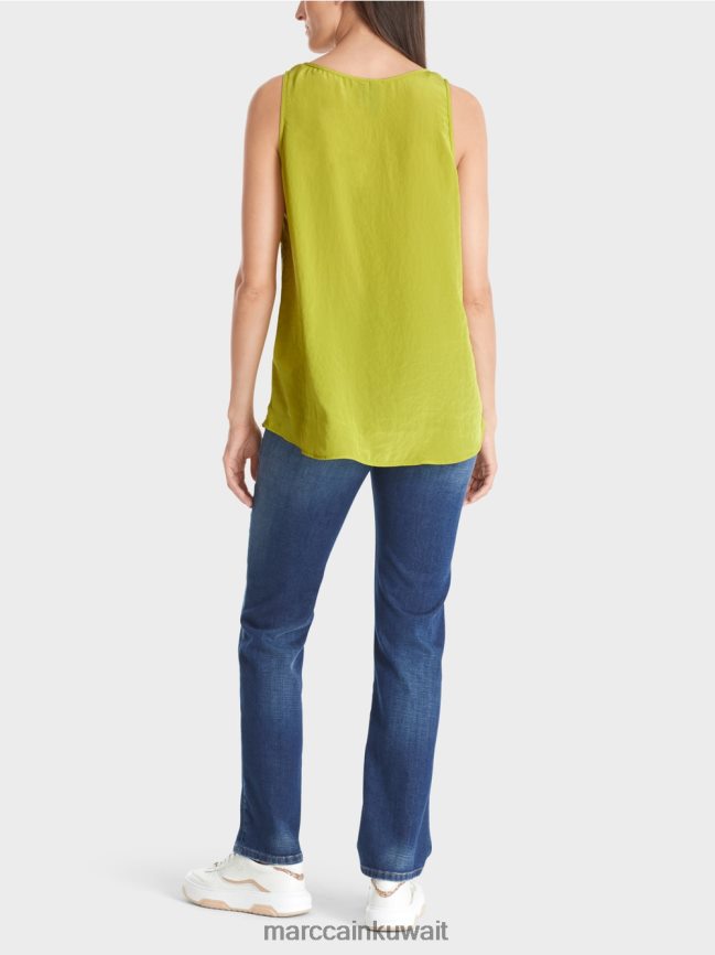 Marc Cain قمة خفيفة الوزن بلا أكمام LVN0D61348 ملابس زيتون أخضر ساطع