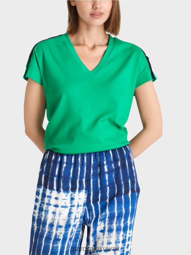 Marc Cain تي شيرت بفتحة زر على الكتف LVN0D61358 ملابس ورقة ريحان مشرقة