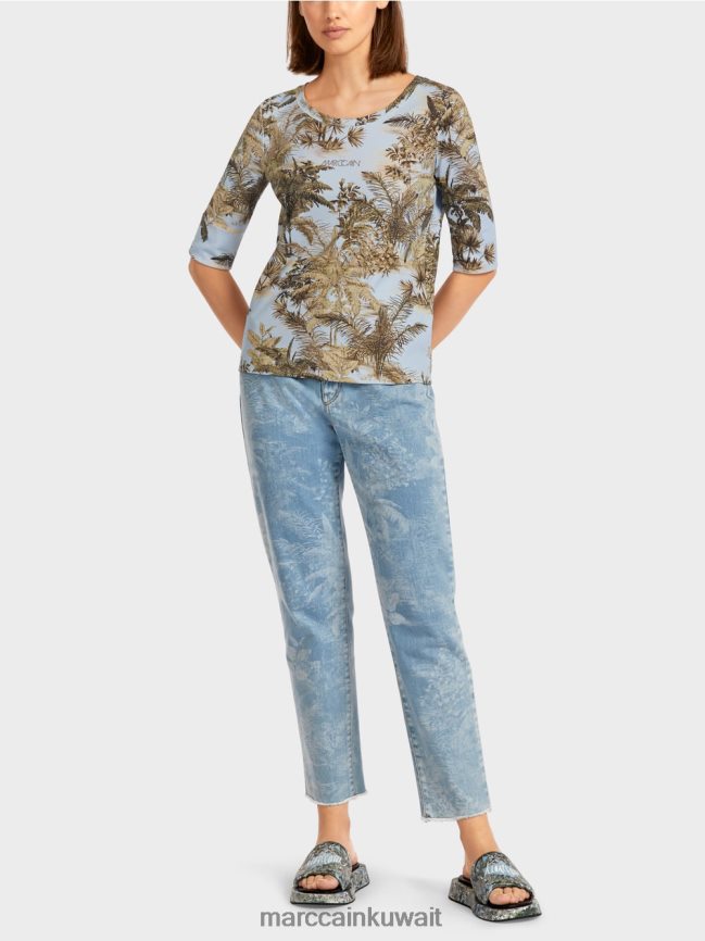 Marc Cain تي شيرت مطبوع بتصميم مضلع ناعم LVN0D61412 ملابس مسحوق أزرق فاتح