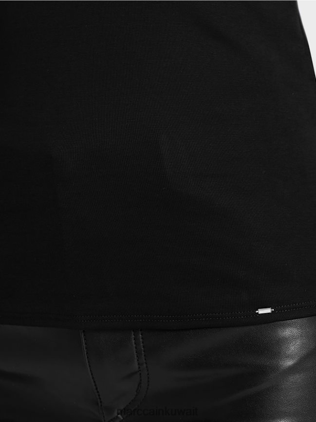 Marc Cain قمة أساسية مع خط عنق واسع LVN0D61476 ملابس أسود