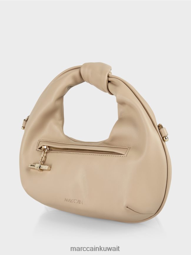 Marc Cain حقيبة صغيرة بسلسلة معدنية مزخرفة LVN0D61527 ملحق الرمال العميقة