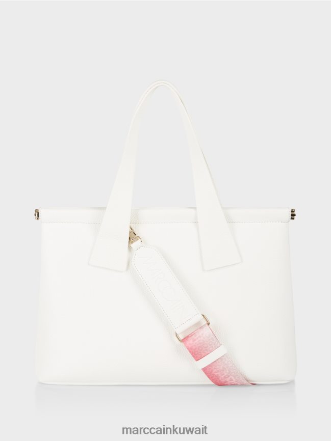 Marc Cain حقيبة كتف من جلد نابا الصناعي مع حزام LVN0D61541 ملحق أبيض مصفر