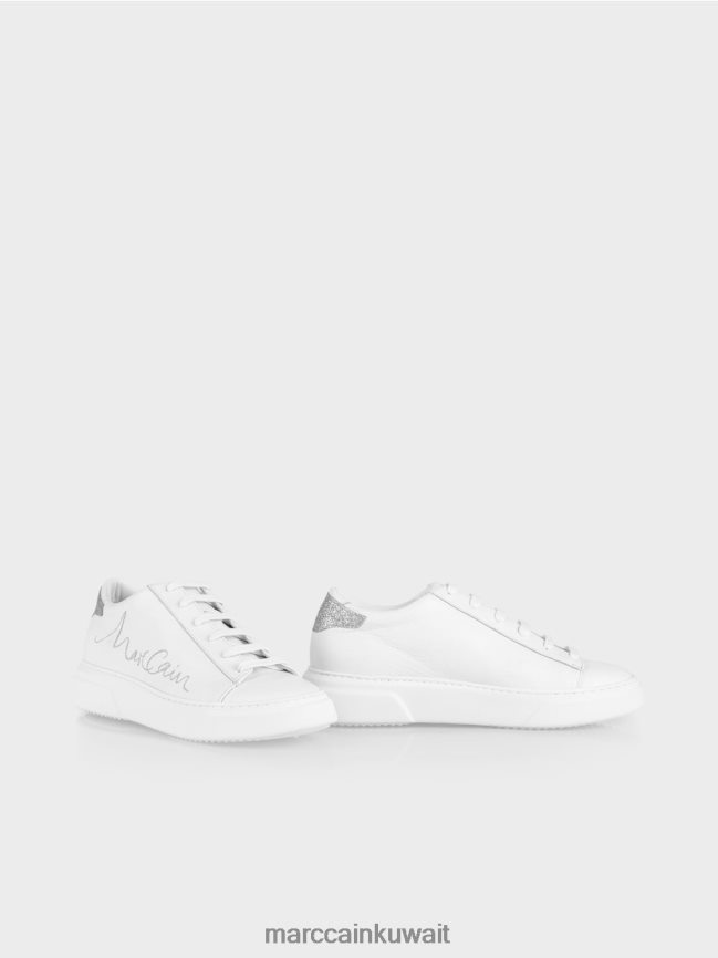 Marc Cain حذاء رياضي برباط مع حروف LVN0D61552 أحذية أبيض
