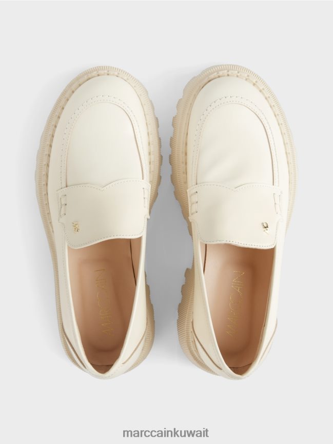 Marc Cain أحذية منخفضة مع خياطة زخرفية LVN0D61558 أحذية كريم غامق