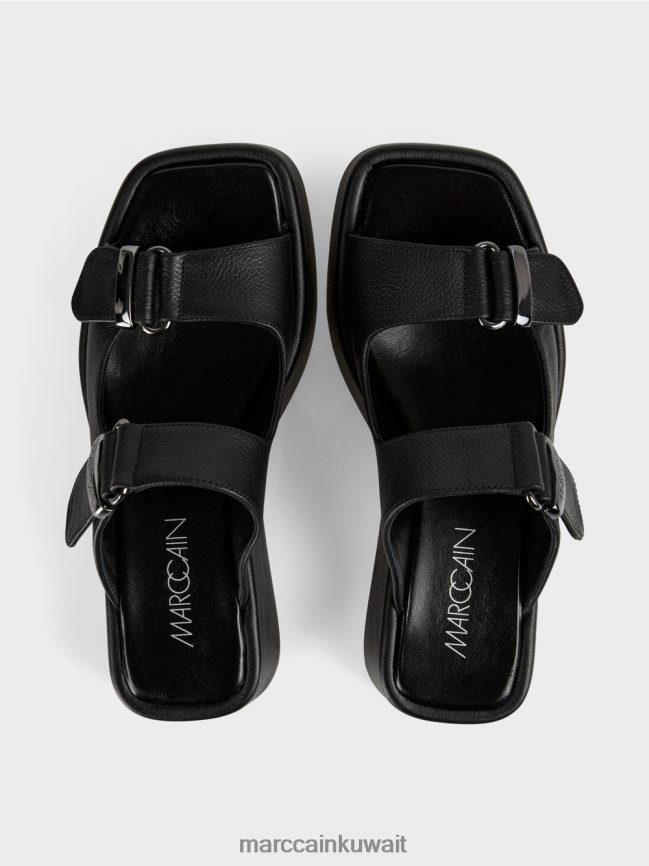 Marc Cain صندل بحزام 
