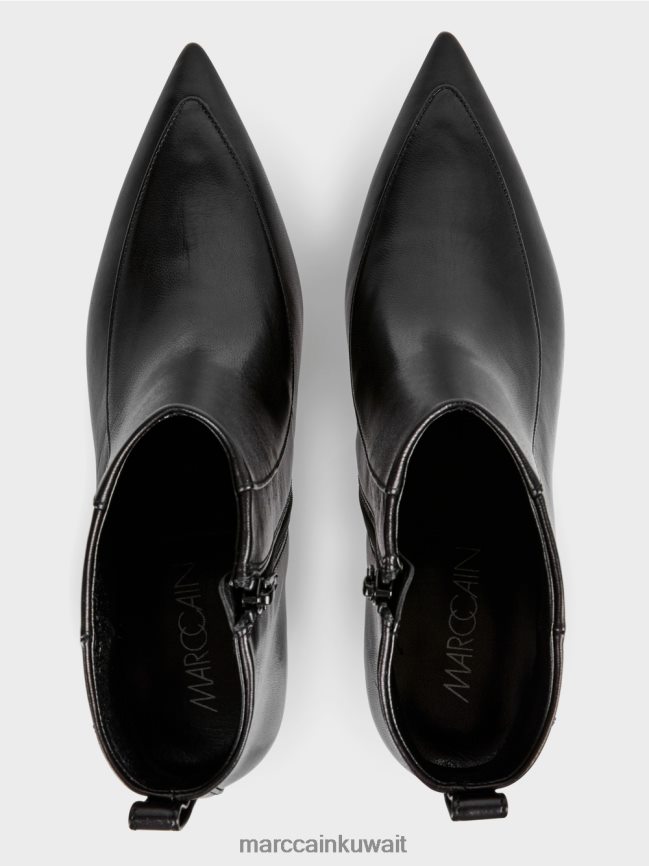 Marc Cain أحذية الكاحل مع اصبع القدم المدببة LVN0D61633 أحذية أسود