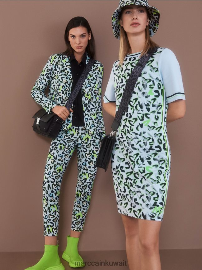 Marc Cain سترة مصممة مع طباعة كاملة LVN0D6165 ملابس مسحوق ناعم أزرق