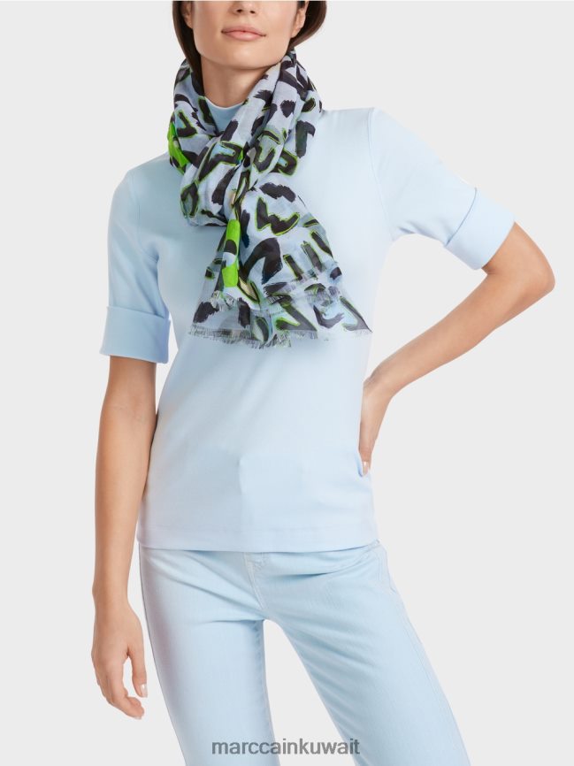 Marc Cain وشاح بتصميم مستوحى من الكتابة على الجدران LVN0D61689 ملحق مسحوق ناعم أزرق