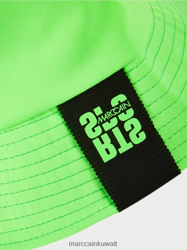Marc Cain قبعة بلون الفلور LVN0D61697 ملحق أخضر صادم مشرق