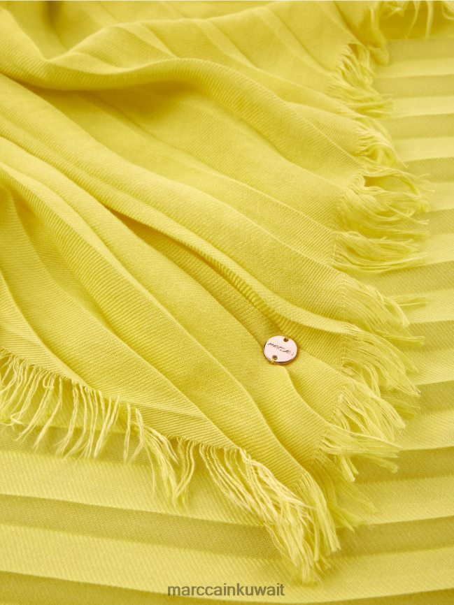 Marc Cain وشاح مهدب بلون عادي LVN0D61702 ملحق ليمون ناعم