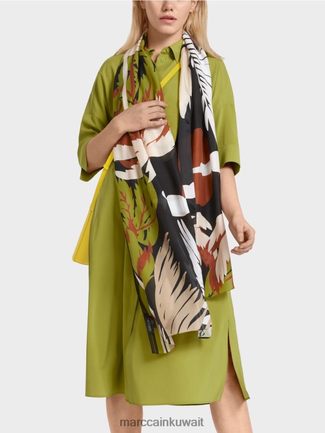 Marc Cain وشاح حريري بطبعة استوائية LVN0D61723 ملحق زيتوني أخضر عميق