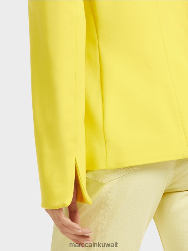 Marc Cain سترة مع طبقات الأميرة LVN0D6172 ملابس ليمون ناعم