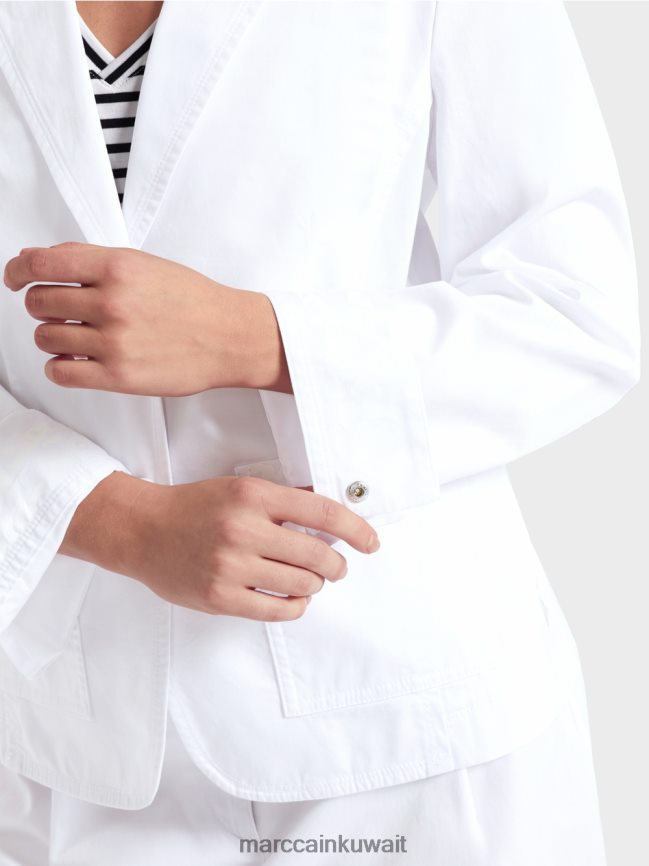 Marc Cain سترة على شكل عناق 