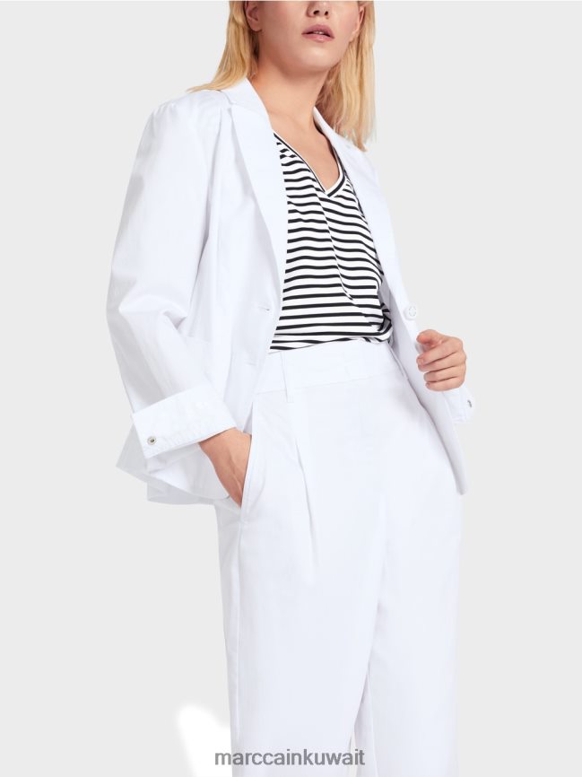 Marc Cain سترة على شكل عناق 