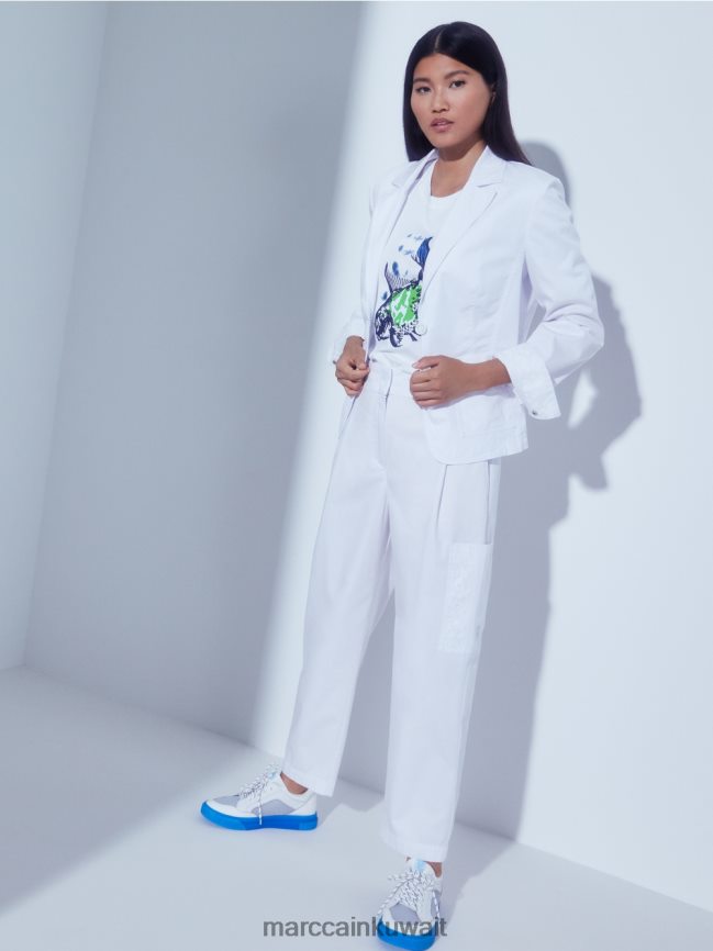 Marc Cain سترة على شكل عناق 