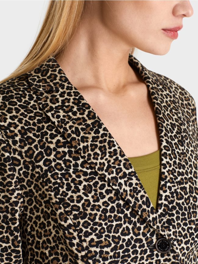 Marc Cain سترة مع طباعة ليو LVN0D6197 ملابس كريم مسحوق