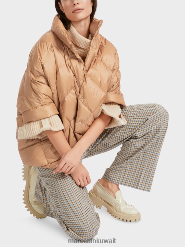 Marc Cain معطف على شكل صدرية على شكل بيضة LVN0D6254 ملابس الحلوى الساطعة