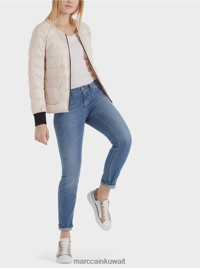 Marc Cain سترة مبطنة في الهواء الطلق LVN0D6302 ملابس اللوز زهر