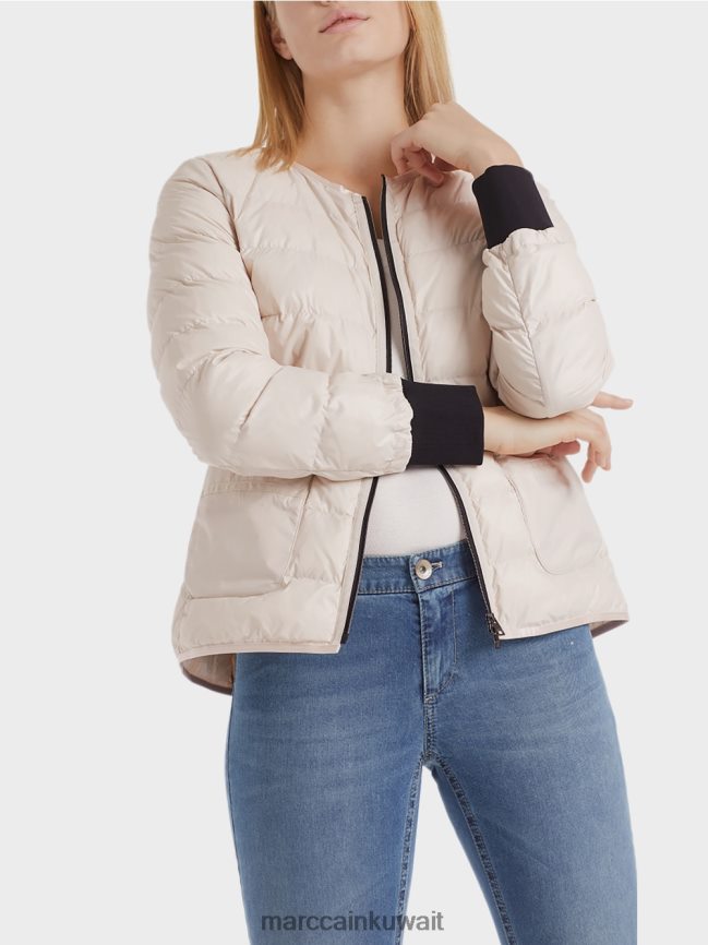 Marc Cain سترة مبطنة في الهواء الطلق LVN0D6302 ملابس اللوز زهر