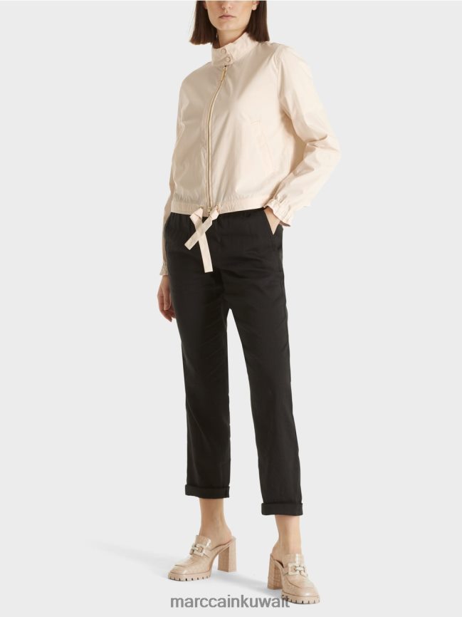 Marc Cain سترة بلوسون خفيفة الوزن LVN0D6354 ملابس كريمة