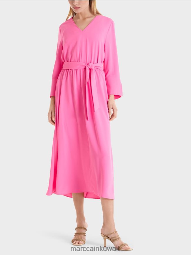 Marc Cain فستان متدفق LVN0D641 ملابس ملمع شفاه