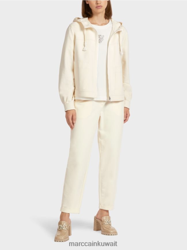 Marc Cain سترة بغطاء رأس مصنوعة من قطن الجيرسيه LVN0D6410 ملابس إكرو فاتح