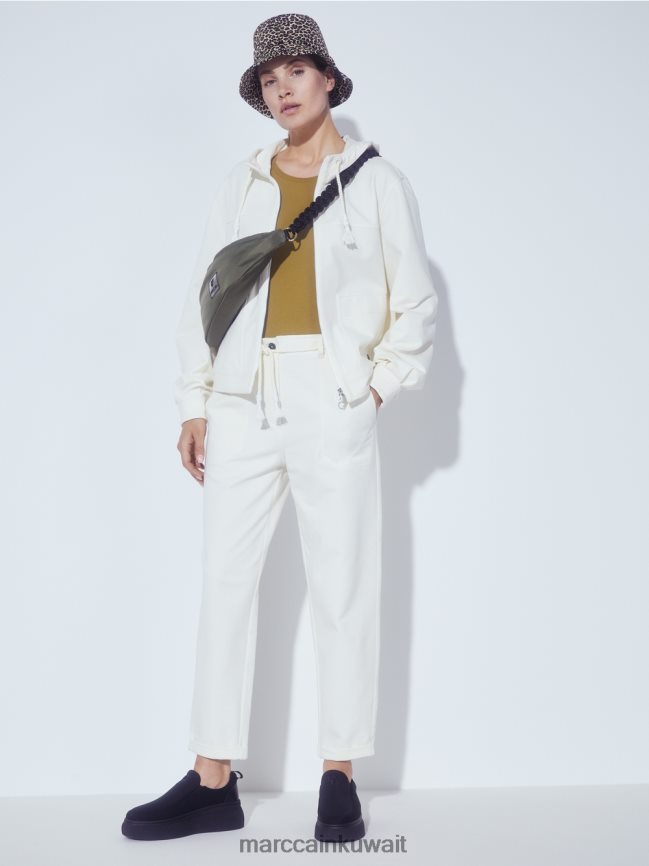 Marc Cain سترة بغطاء رأس مصنوعة من قطن الجيرسيه LVN0D6410 ملابس إكرو فاتح