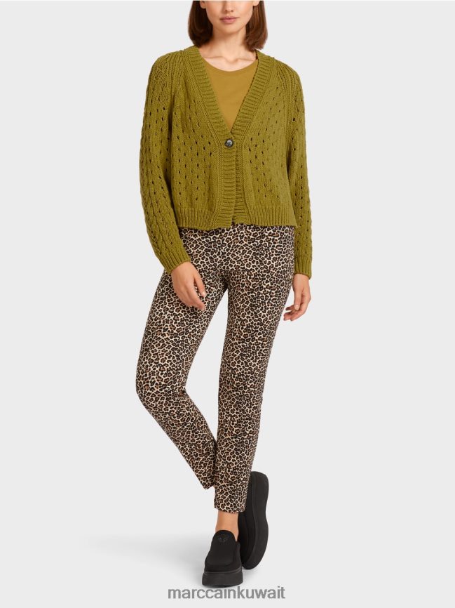 Marc Cain سترة "محبوكة في ألمانيا" LVN0D6412 ملابس زيتون أصفر