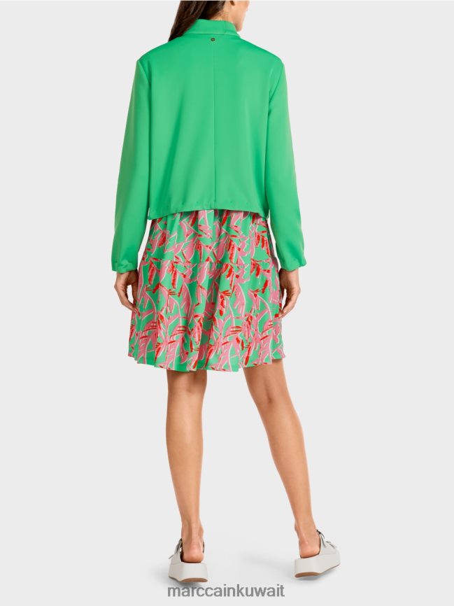 Marc Cain سترة جيرسي مع ذوي الياقات البيضاء LVN0D6417 ملابس اليشم مشرق