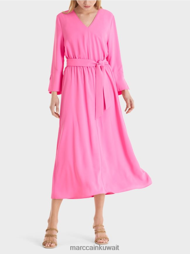 Marc Cain فستان متدفق LVN0D641 ملابس ملمع شفاه