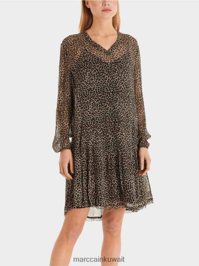 Marc Cain فستان خفيف الوزن من كريب الفيسكوز LVN0D648 ملابس كريم مسحوق