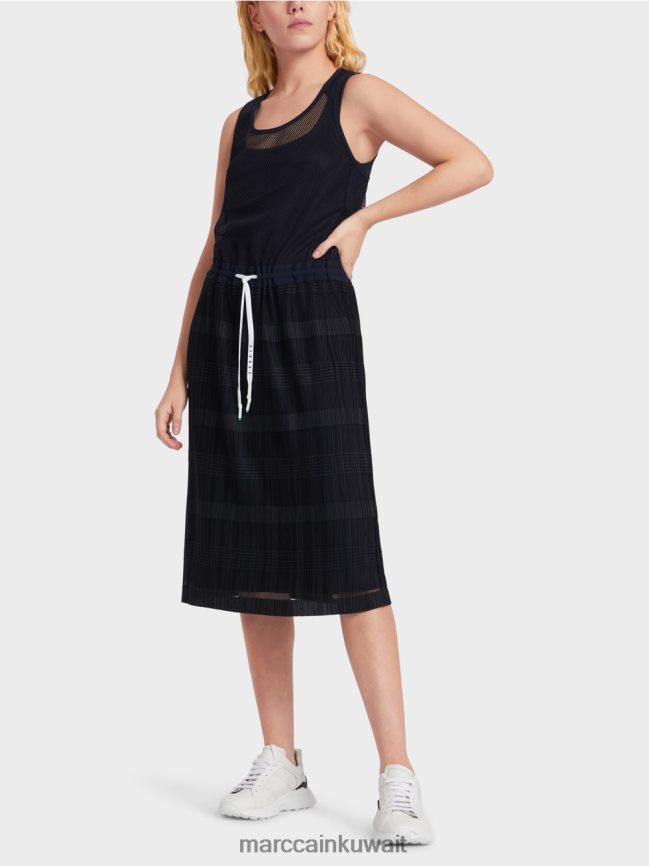 Marc Cain فستان رياضي مع طيات LVN0D655 ملابس منتصف الليل الأزرق