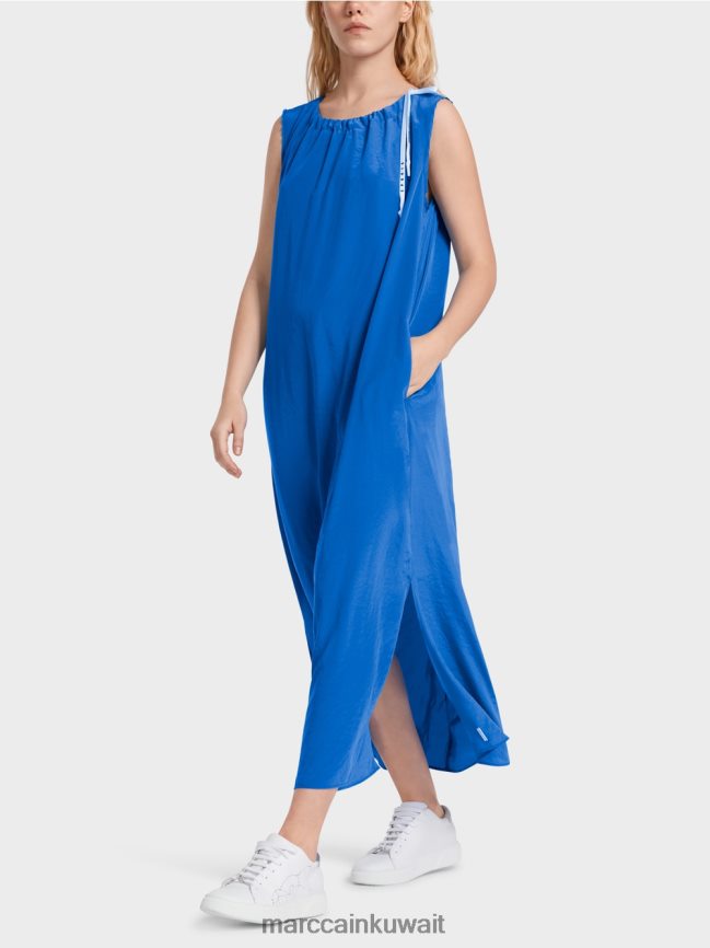 Marc Cain فستان عادي اللون على شكل متوهج LVN0D657 ملابس لاعب القفز بالمظلات الجديد