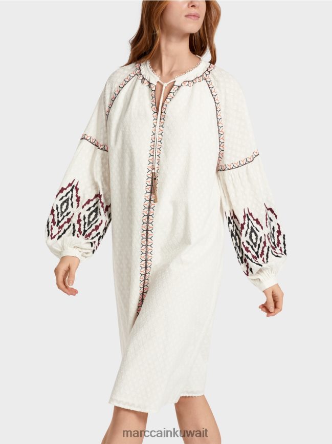 Marc Cain فستان طويل مطرز LVN0D658 ملابس أبيض مصفر