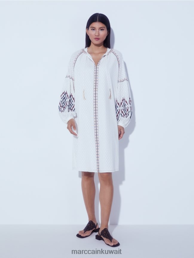 Marc Cain فستان طويل مطرز LVN0D658 ملابس أبيض مصفر