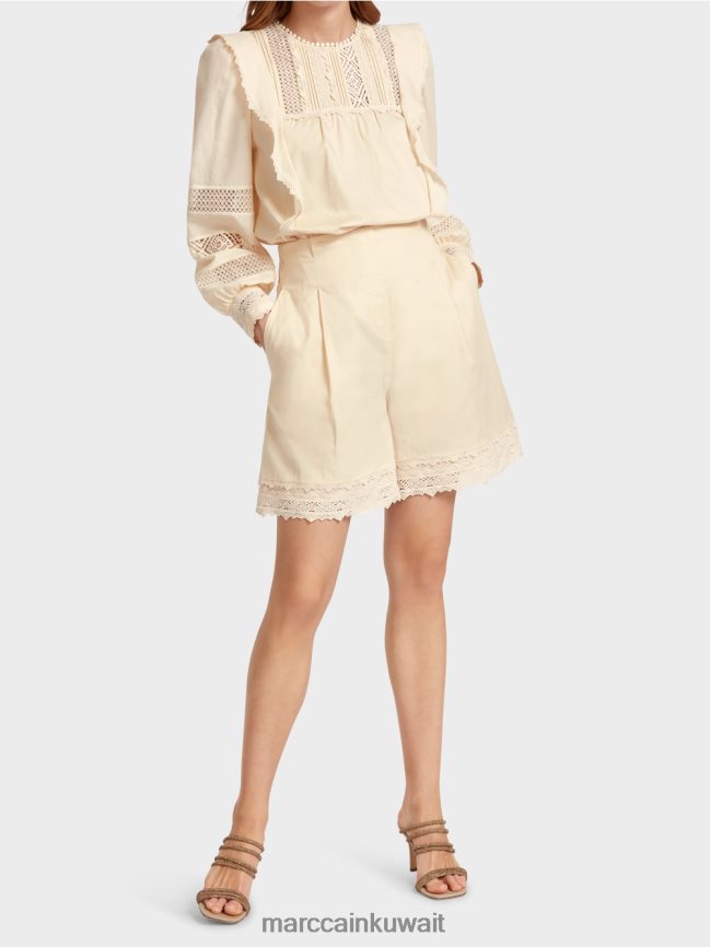 Marc Cain شورت بحاشية من الدانتيل LVN0D6615 ملابس كريمة