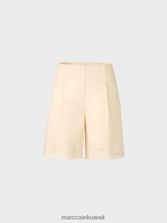 Marc Cain شورت بحاشية من الدانتيل LVN0D6615 ملابس كريمة