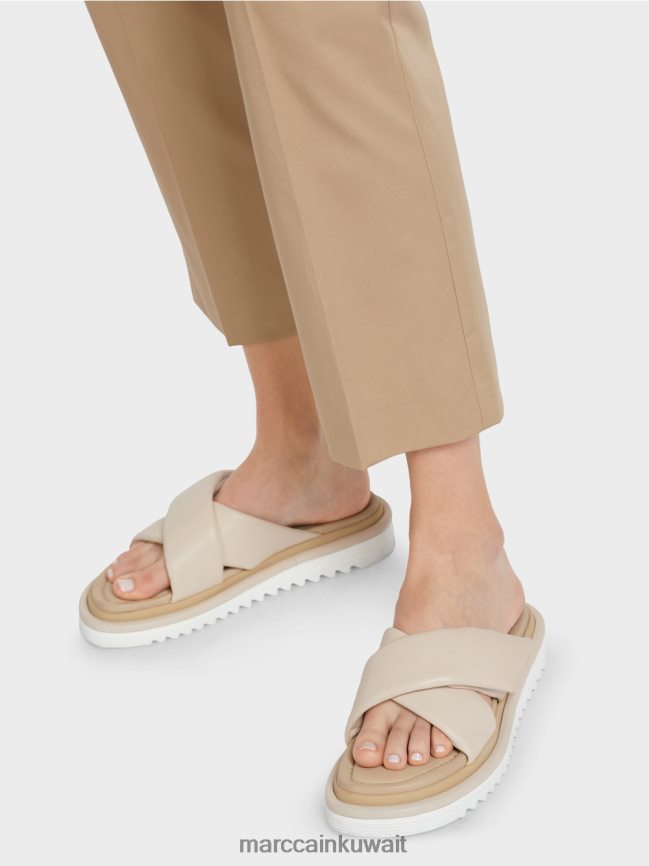 Marc Cain بنطال على طراز تشينو LVN0D6635 ملابس الرمال العميقة